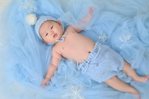 仁怀宝宝几个月会认人